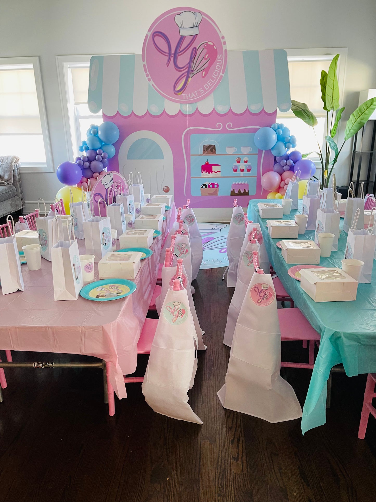 6x6 Foam Cut Backdrop