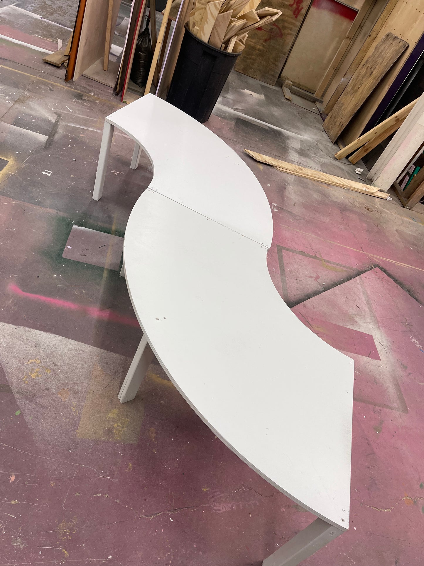 2 in 1 CHILD SIZE SERPENTINE TABLE